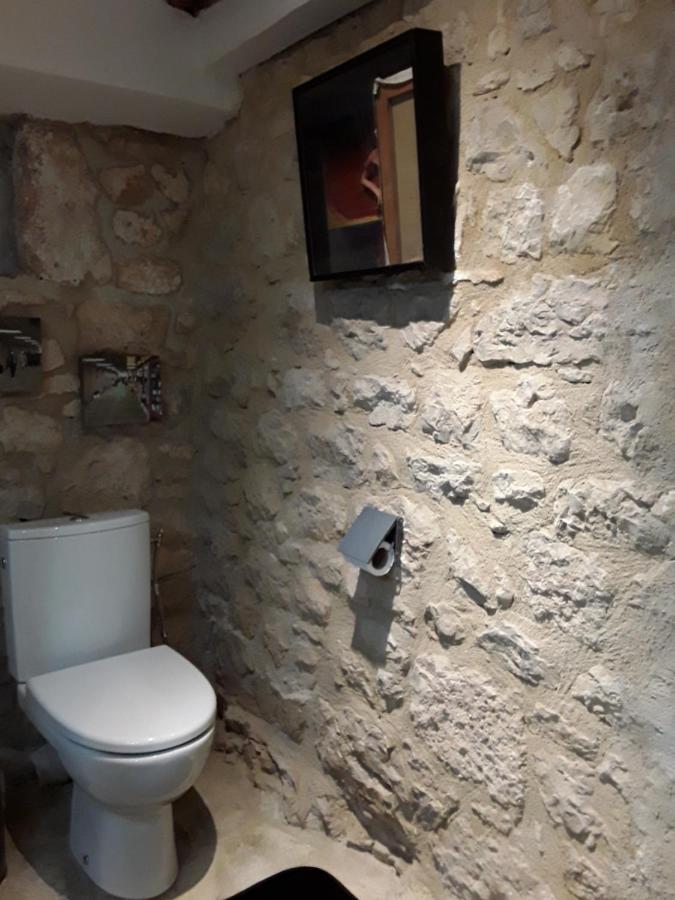 Les Charmes Du Lac Esclauzels Esterno foto